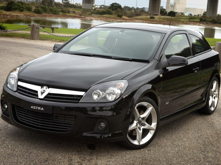  Holden Astra SRi Turbo 3-Door 2007 года  (фото 8 из 15)